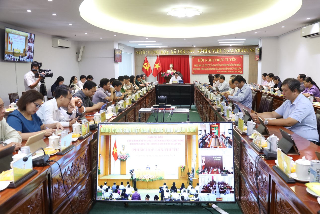 Đẩy mạnh đầu tư, xây dựng hạ tầng số đồng bộ, hiện đại