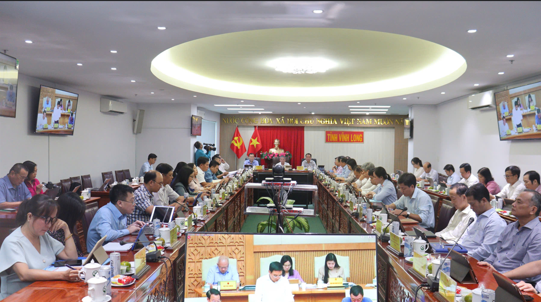 Thủ tướng Phạm Minh Chính chủ trì hội nghị trực tuyến toàn quốc Chính phủ với địa phương