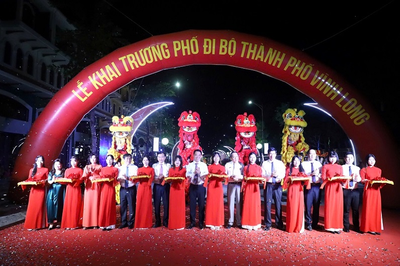 Khai trương phố đi bộ Thành phố Vĩnh Long