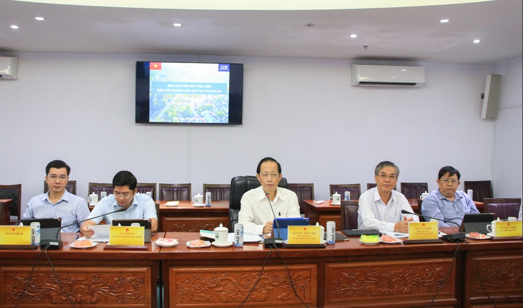 UBND tỉnh tiếp và làm việc với đoàn công tác của Ngân hàng Phát triển Châu Á 