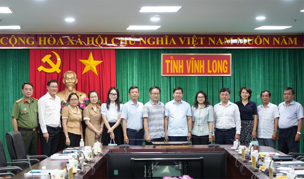 Đoàn công tác Ủy ban công tác về các tổ chức phi Chính phủ nước ngoài làm việc tại tỉnh