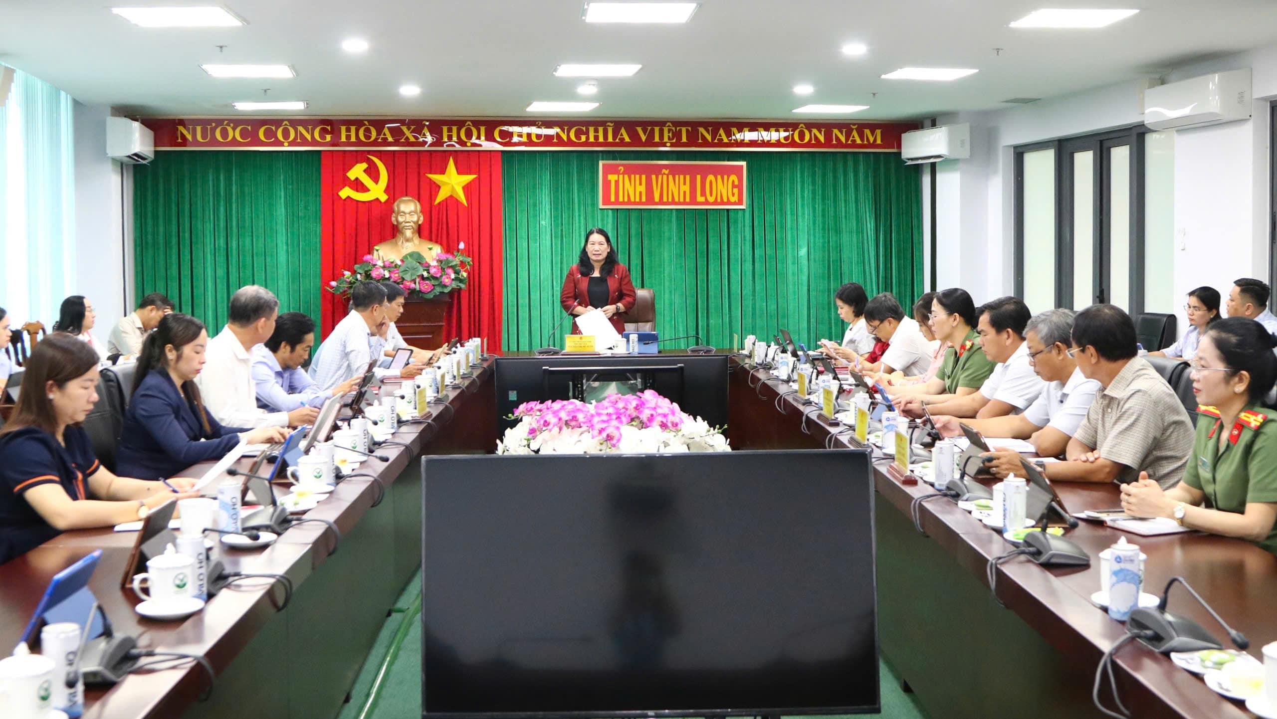 Đảm bảo chu đáo công tác chuẩn bị Đại hội Thi đua yêu nước tỉnh Vĩnh Long lần thứ I